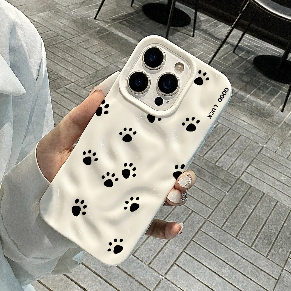 Welpen- und Kätzchen-Pfotenabdrücke Niedliche Handyhülle für iPhone 17 16 15 14 13 12 11 Pro Max 14 Plus 17Air Falten-Wellen Weiche Silikonhülle – Detail 4