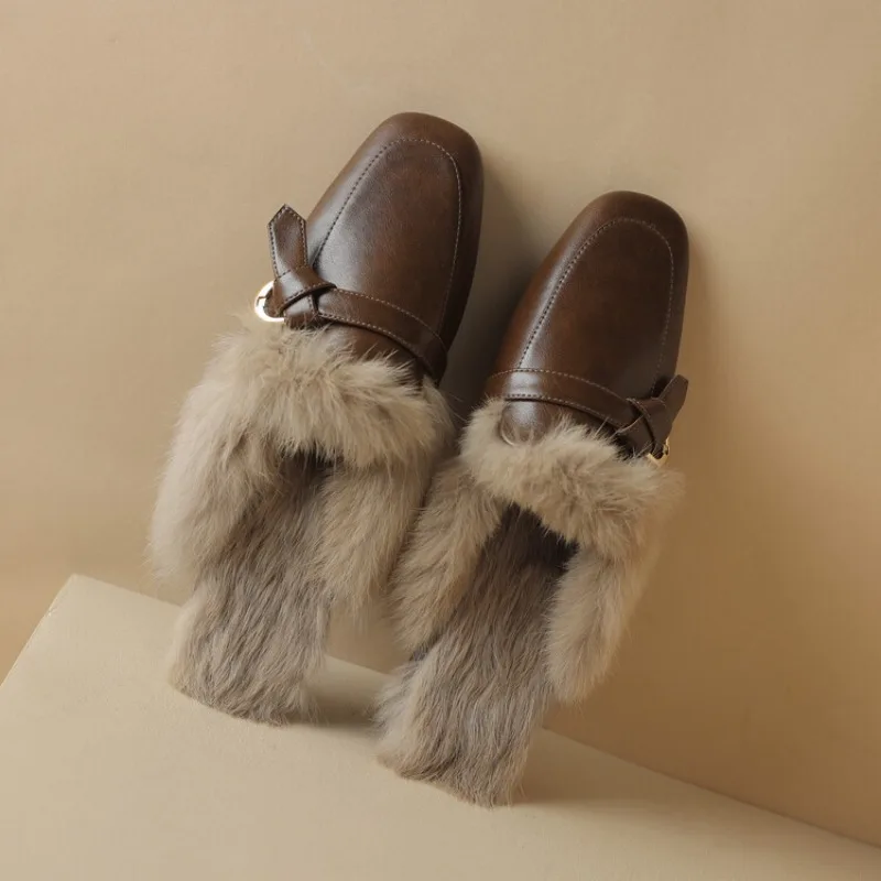 Women Leather Flats Mules Slippers Fur Belt Buckle Short Plush Warm Shoes Women New Autumn Winter Fashion Baotou Half Slipper