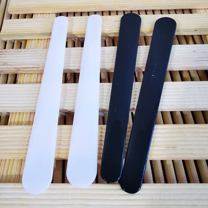 100Pcs 화장품 주걱 일회용 곡선형 스쿱 메이크업 마스크 크림 스푼 아이 크림 스틱 메이크업 페이스 뷰티 도구