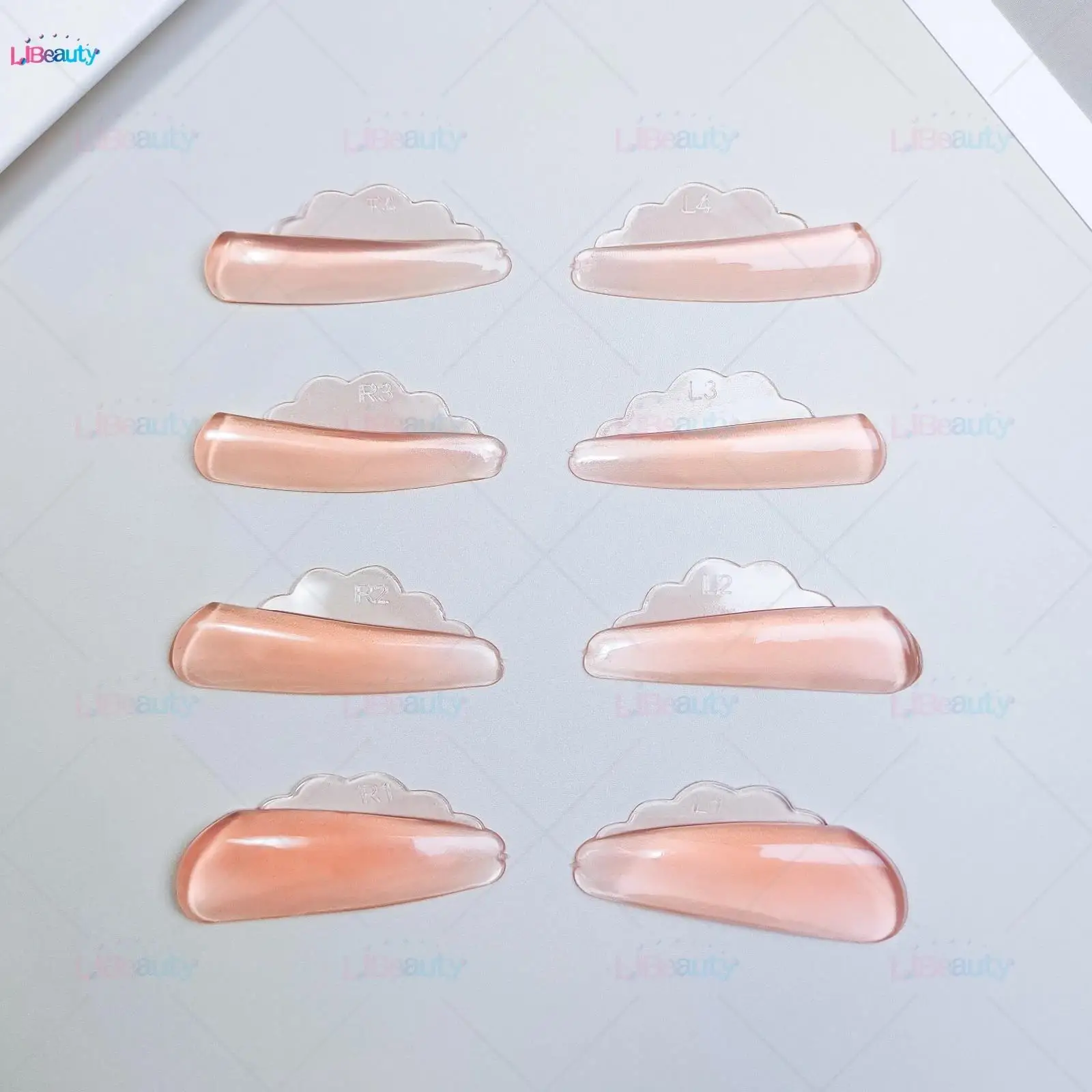 노란색