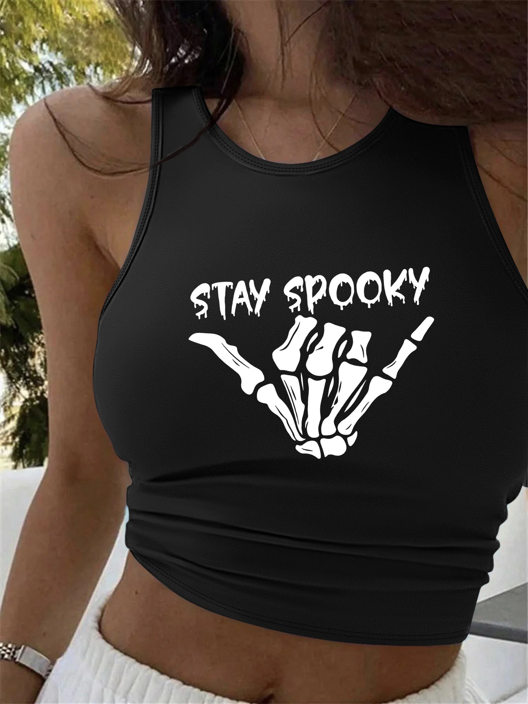 Canotta senza maniche da donna corta Canotta da donna gotica "Stay Spooky" Scheletro Stampa a mano Gilet elegante Crop Top Tee Camicia casual