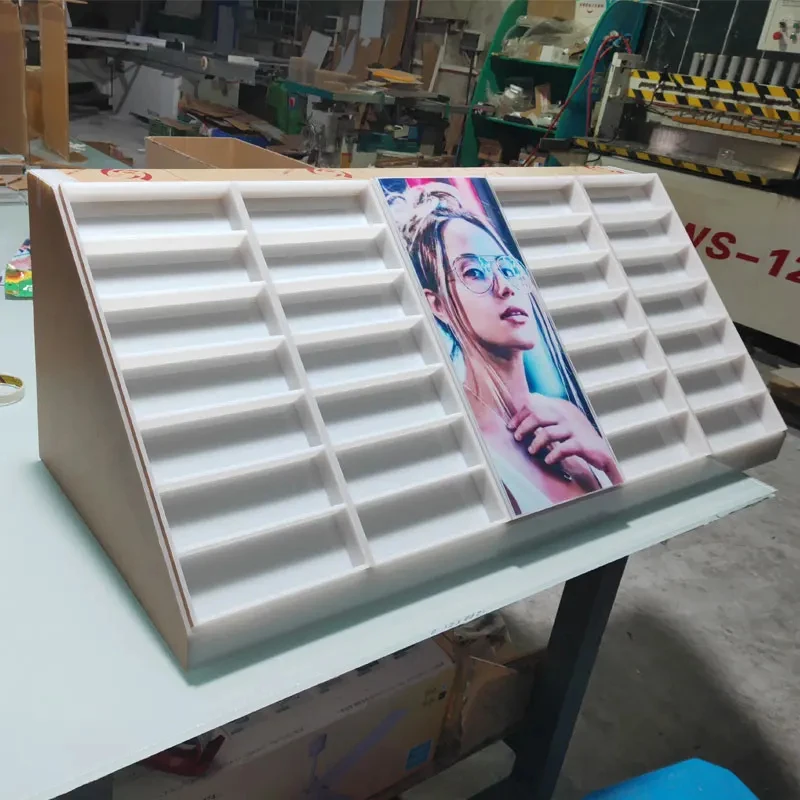 custom.Eyeglass Holder Glasses Store Display Rack Shelves Display Cabinet with Storage Room Sunglasses Women Shop Idea