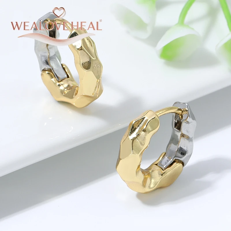 ohrringe, ohrringe damen, Zweifarbige 18mm Gehämmerte Huggie-Creolen für Damen, 18K Gold & Rhodium Plattiert, Unregelmäßige Ohrringe, Trendiger Alltags- und Party-Schmuck – Detail 18