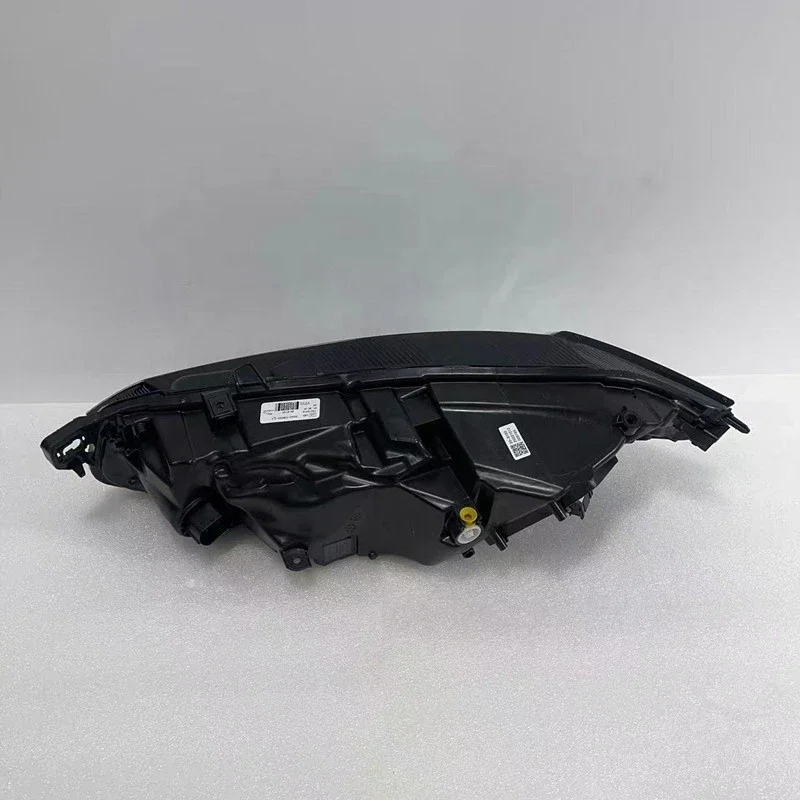 Adequado para faróis LED dianteiros esquerdo e direito Jaguar XF F-Pace 2021-2024