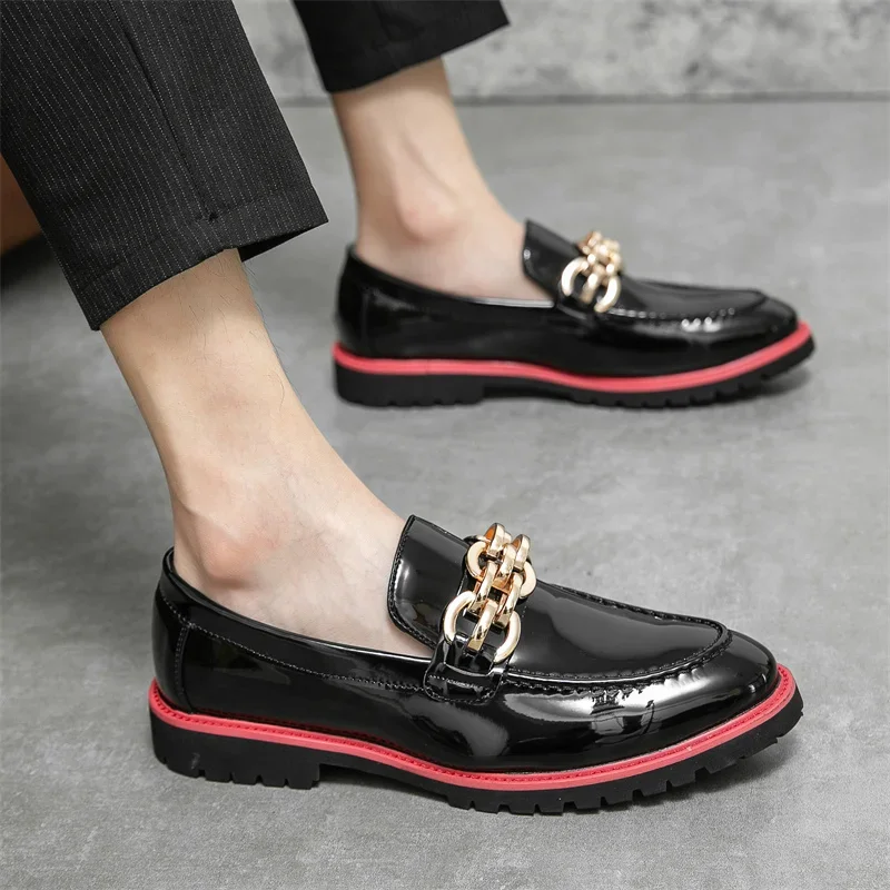 European Men  New Lefu Leather Shoes Spring and Autumn Leisure Fashion Classic Buckle Lacquer Leather  Size 38-48Men  Shoes
