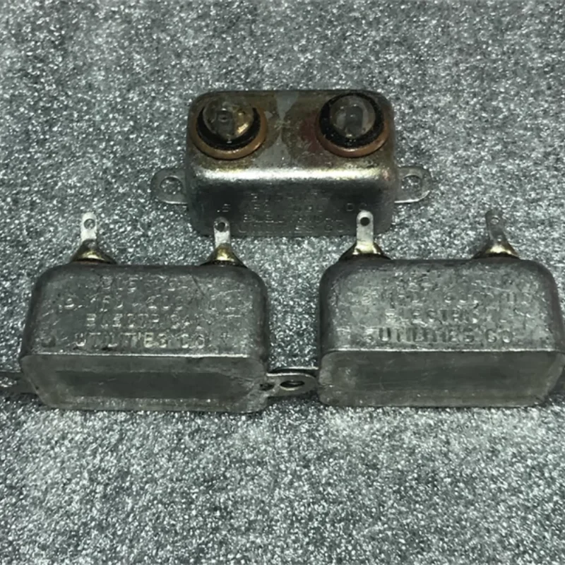 Antique American Electric 0.5UF600V Generation 0.47UF Copper Shell Gall Coupling Oil Immersed Capacitor