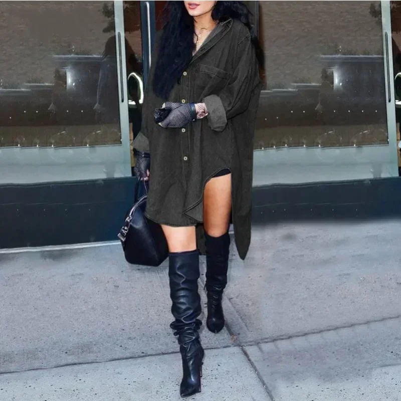 Женский повседневный свободный джинсовый топ с длинными рукавами и лацканами, однотонный свободный модный топ с нерегулярными боками и карманами на пуговицах, джинсовая куртка