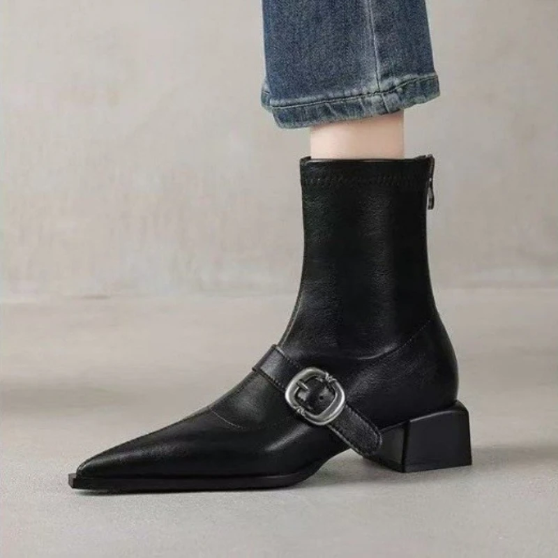 Botki damskie na obcasie ze szpiczastym noskiem, skórzane buty na średnim obcasie, trend zima 2025, gotyckie botki, czółenka, buty do chodzenia, retro Mujer Botas
