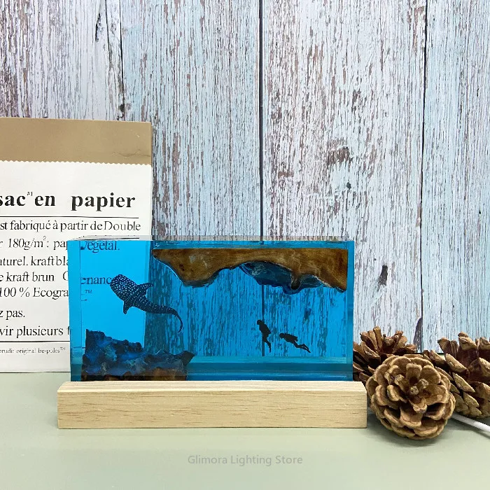 Resin Ocean Shark Small Night Light Desk, Handmade Epoxy Figurine for Couples, Mid-Autumn Birthday Festival Gift for Home Decor