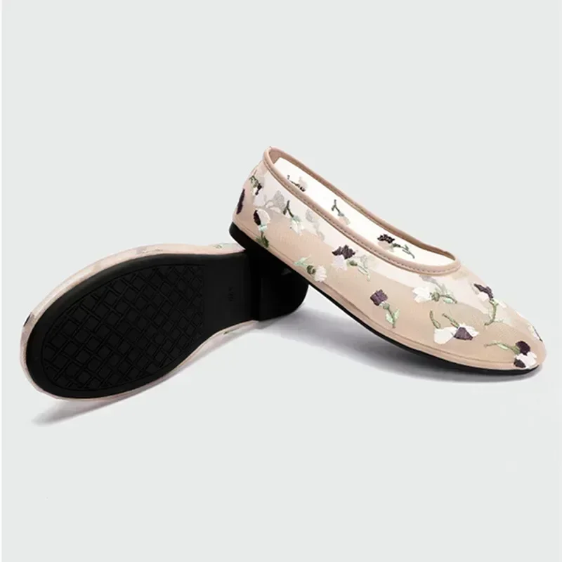Hand Embroidered Flowers Designer Mesh Hollow Flats Ballet Shoes Women Summer Light Breathable Mary Jane Shoe Elegant Mules Shoe