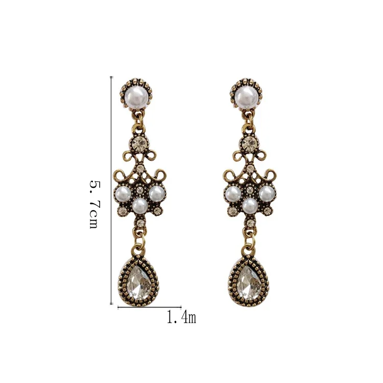 No Pierced Ears Hole Earrings Vintage Baroque Simulated Pearls Water drop Stone Clip On Earrings for Women Lady Wedding