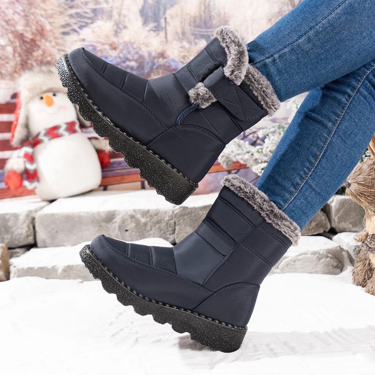 Damen-Winterstiefel bis zur Wadenmitte, wasserdicht, mit Kunstfell gefüttert, mit Klettverschluss, rutschfest, dicke Sohle, warme Outdoor-Stiefel für kaltes Wetter. – Detail 4