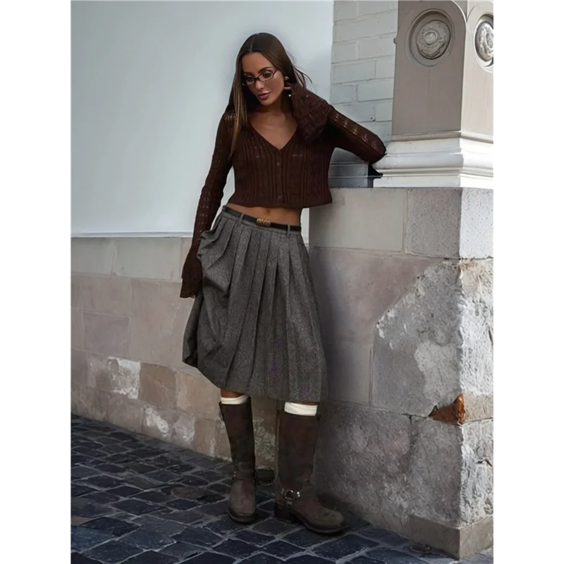 

AG-Tops For Women V-Neck Cutout Buttonswhite Cardigan For Women Long Bell Sleeves Knit