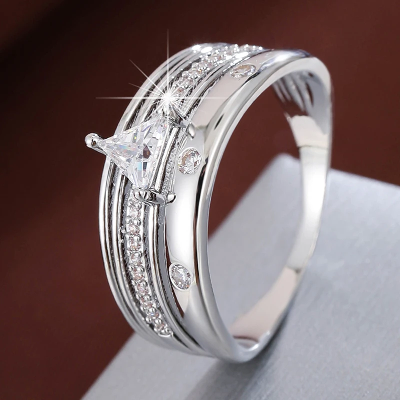Exquisite Ladies' Copper Ring With Geometric Triangular Synthetic Zirconia