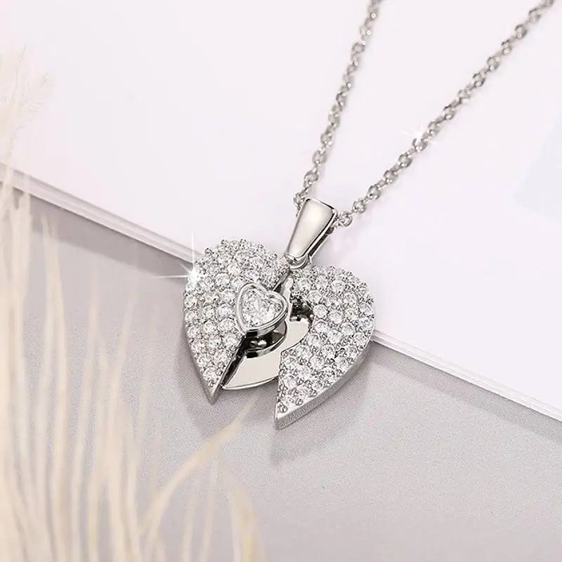 Huitan Funkelnde Damen-Halskette mit Herz-Anhänger, eingelegt mit hellem CZ, modisch, für Hochzeit, Party, vielseitiges Zubehör, eleganter, schicker Schmuck