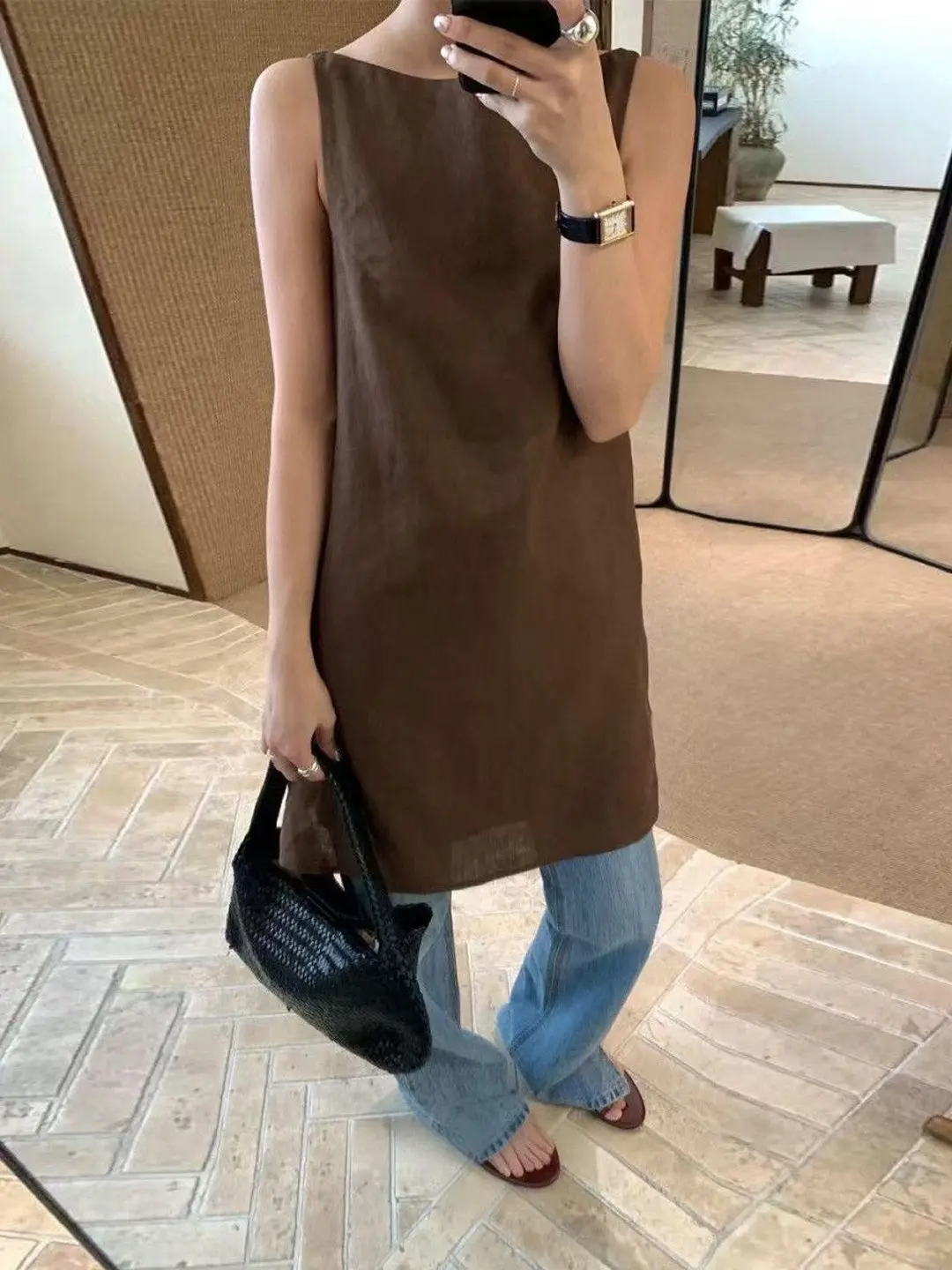 Minimalist Preppy Style Sleeveless Dress Women's Summer 2026 Straight Cut Short Skirt Midi Dress Casual Polyester Fiber