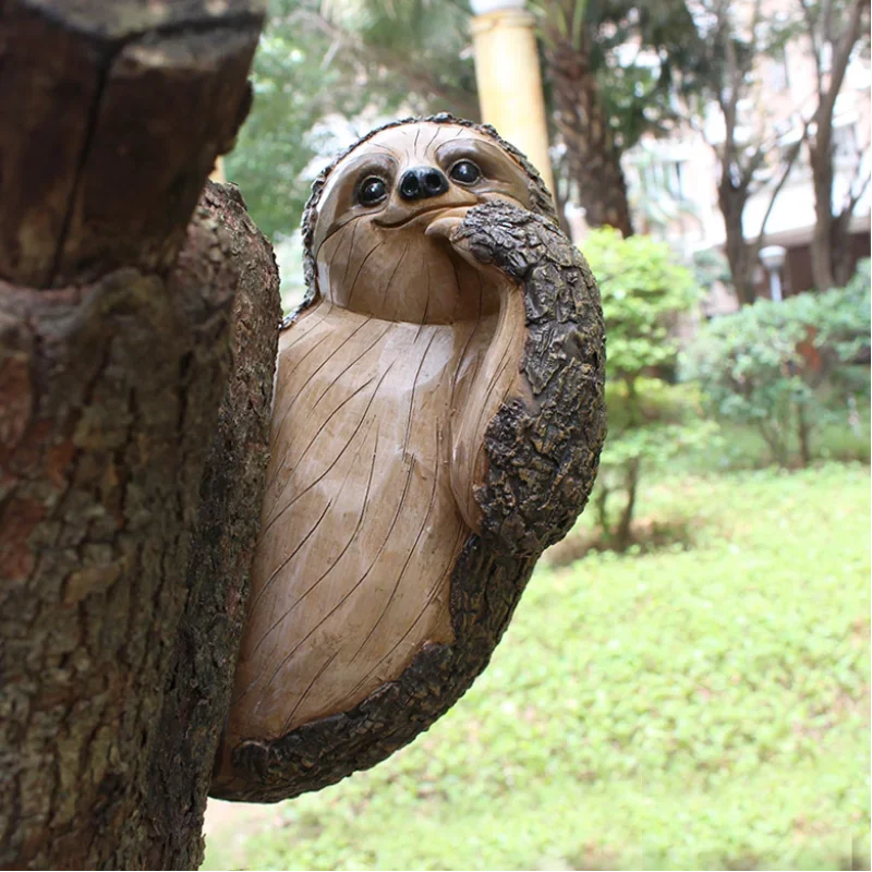 

New Sloth Garden Statue Garden Decoration Sloth Climbing Resin Tree Hugger and Peeker Animal Garden Lawn Home Decoration