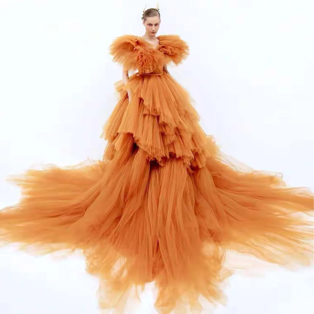 Trendy Puffy Orange Tulle Ball Gowns Asymmetrical Ruffles Tiered Tulle Prom Gowns 2022 Formal Long Tulle Women Dresses