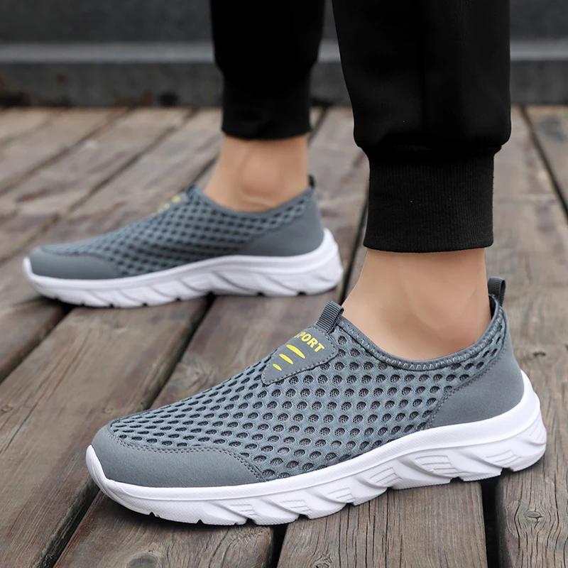 

New Summer Sneakers for Men Breathable Mesh Lightweight Walking Casual Shoes Slip-On Driving Men's Loafers Zapatos Casuales