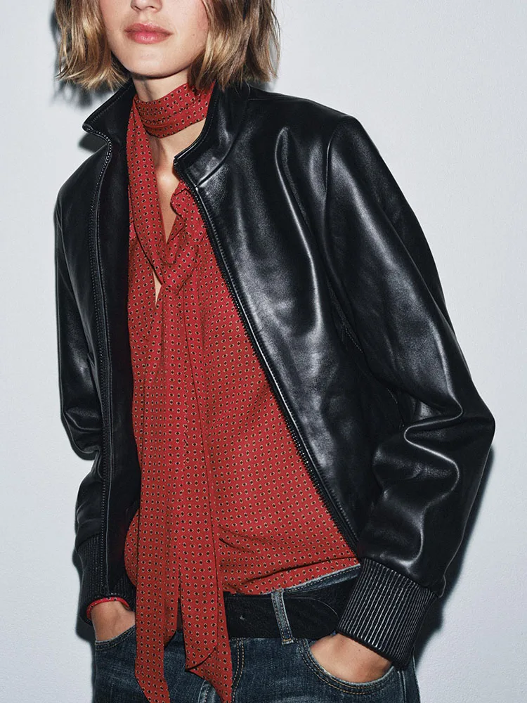 جديد الخريف المرأة عارضة تنوعا مريحة طباعة عقدة مزين irt Faionable مرحلة الأداء الملابس