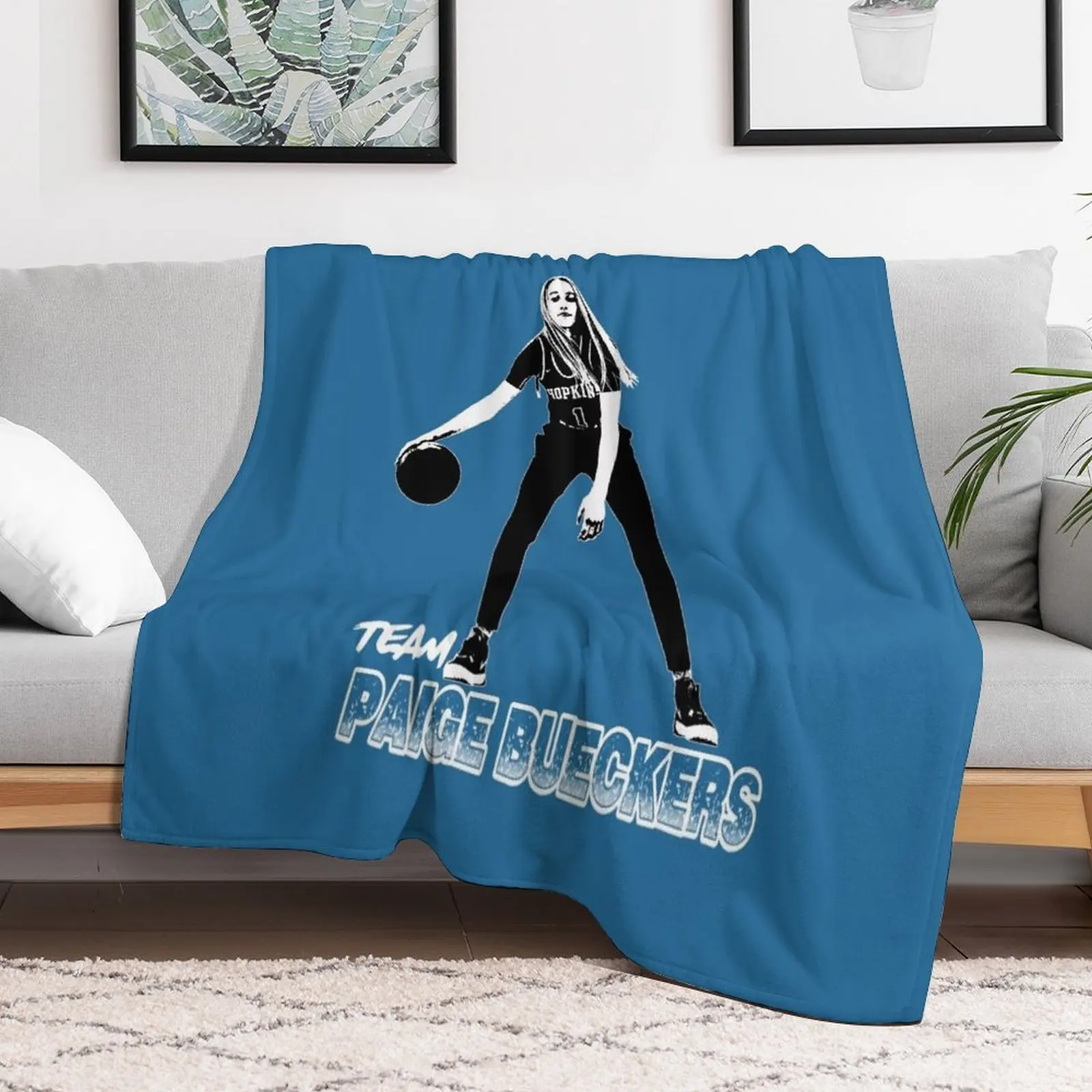

paige bueckers black and white basic design Throw Blanket Thin Decorative Sofas for sofa Blankets