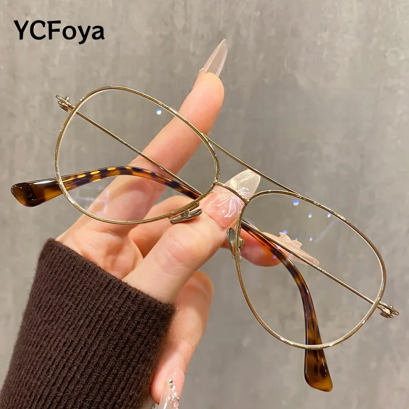 

Маленький размер для мужчин и женщин, оправа для пилотов, унисекс, сверхлегкая титановая оправа для очков с двойным лучом, оптические очки с защитой от синего света 30918Y