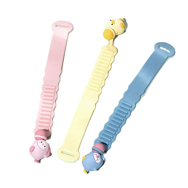 Подъемник крышки унитаза с рисунком из мультфильма