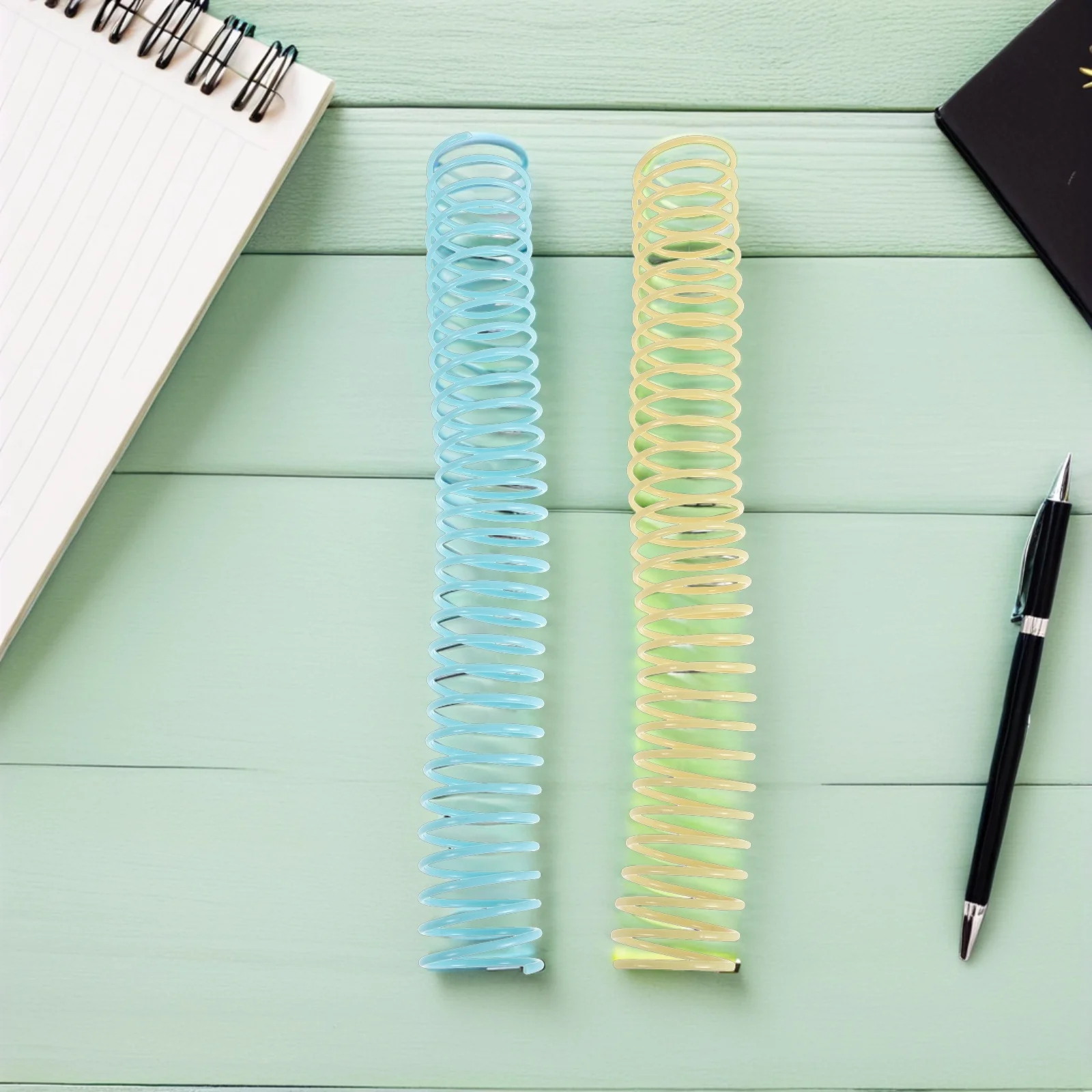 ขดลวดพลาสติก 8 ชิ้น ขนาด 35 มม. วงแหวนสีสำหรับเข้าเล่มสมุดโน้ตแบบรูหลวม อุปกรณ์เข้าเล่มหนังสือ ขดลวดเข้าเล่มแบบสันห่วง