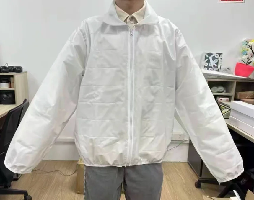 Beer Jackets - Transparent Beer-Filled Drinking Jacket with Straw for Beer Pools, Parties Festivals and Carnival