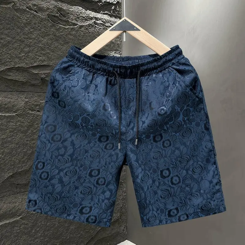 

Men's New Fashion Shorts for Summer Beach Activities Lightweight Printed Trendy Knee-length Sports Straight Leg Versatile Wear
