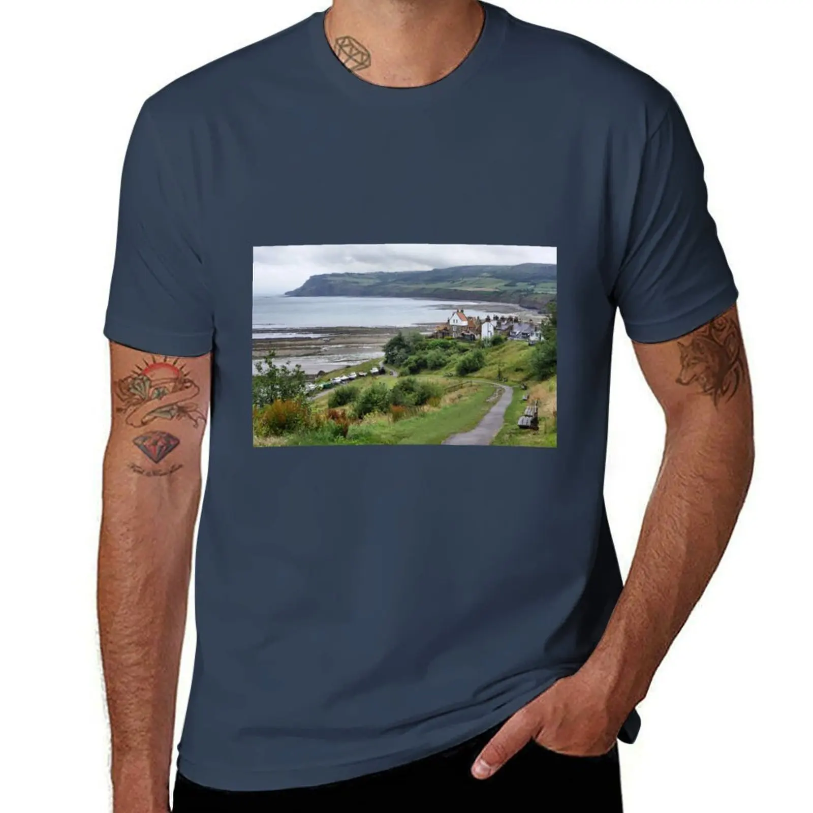 

Robin Hood's Bay T-Shirt t shirts for man pack cotton t shirts for man graphic vintage T-Shirt