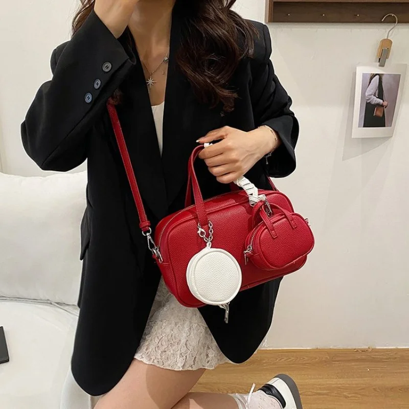 

Famous Designer Leather Women's Tote Bag Luxury Brand Popular Classic Elegant Daily Commuter Vintage Use Bag​