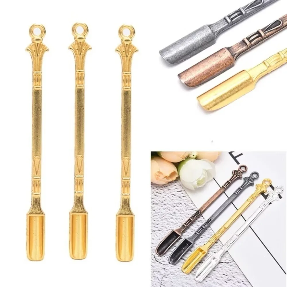 4Pcs 8cm Creative Metal Spoon Set Multi Purpose Spice Shovel Oil Powder Scoop Portable Kitchen Smoking Accessories Holiday Gift