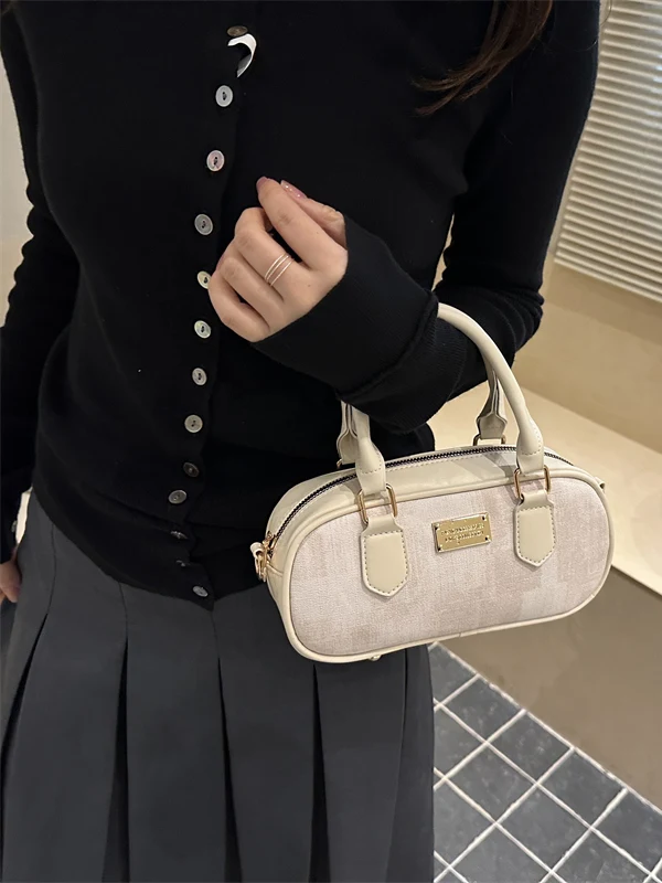 2026 New Fashionable Large Capacity Bowling Bag Simple Design Single Shoulder Handbag Pure Color Commuter Bag Soft Leather