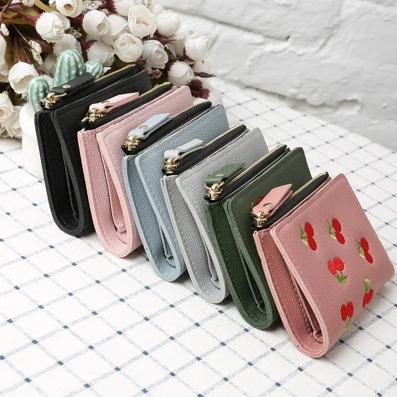 Vertical Buckle Cherry Embroidery Short Trend Small Money Clip Korean Cute New Student Minimalist and Fashionable Wallet