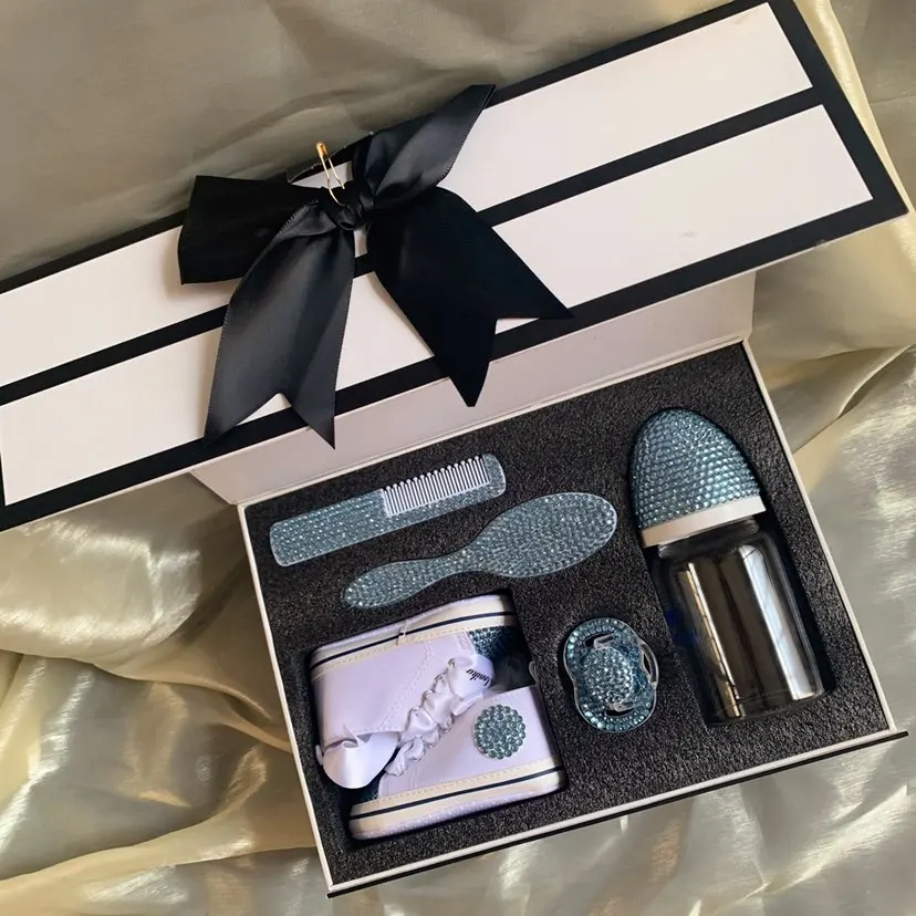 Dollbling Glam Luxury Bottle Set Personalized Newborn Photography Gift Box Baby Christmas Handmade Gift