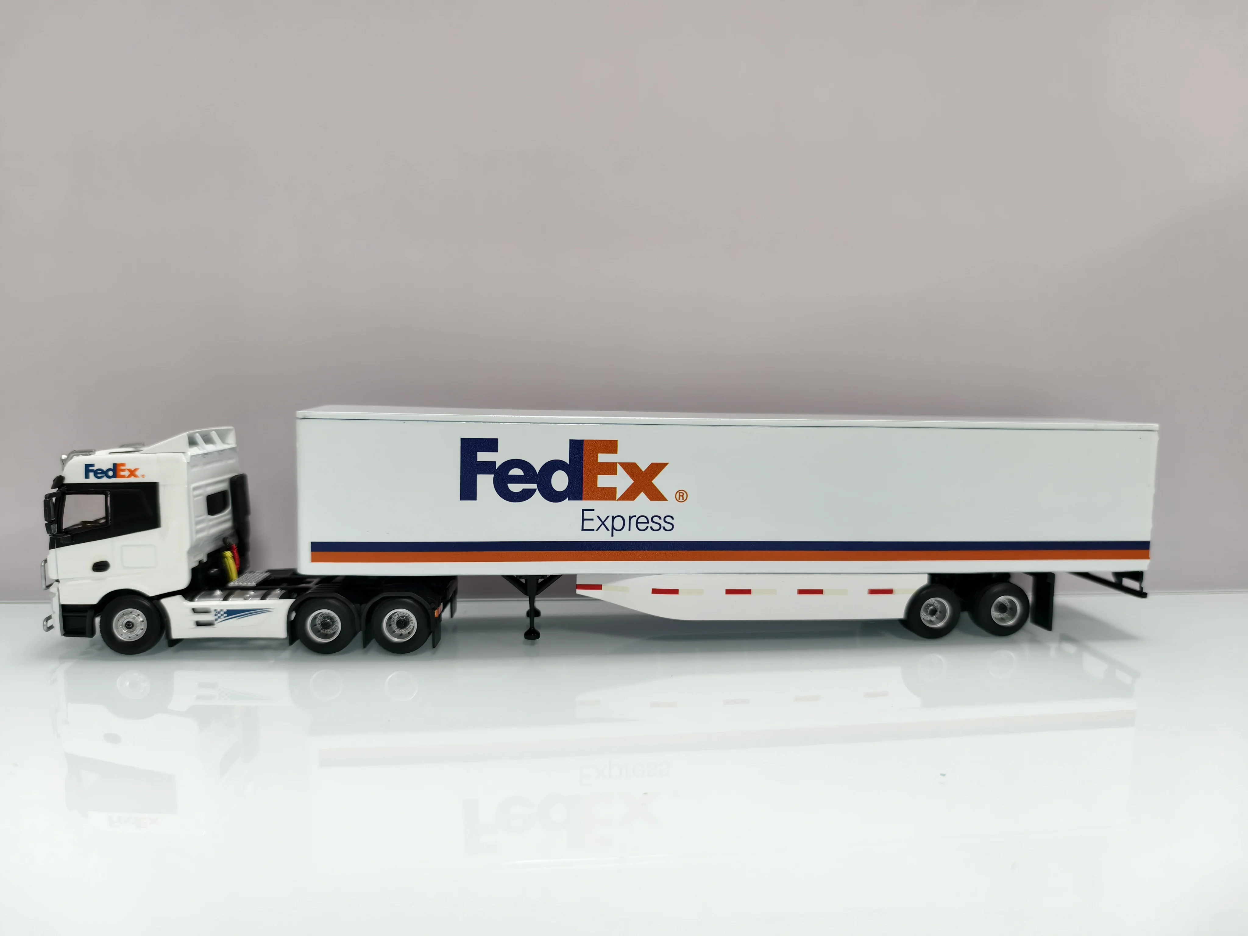 Camión de ingeniería SANY fundido a presión MJ 1:64, semiroque, modelo de coche de aleación, juguete coleccionable, regalo, adornos de exhibición de recuerdo