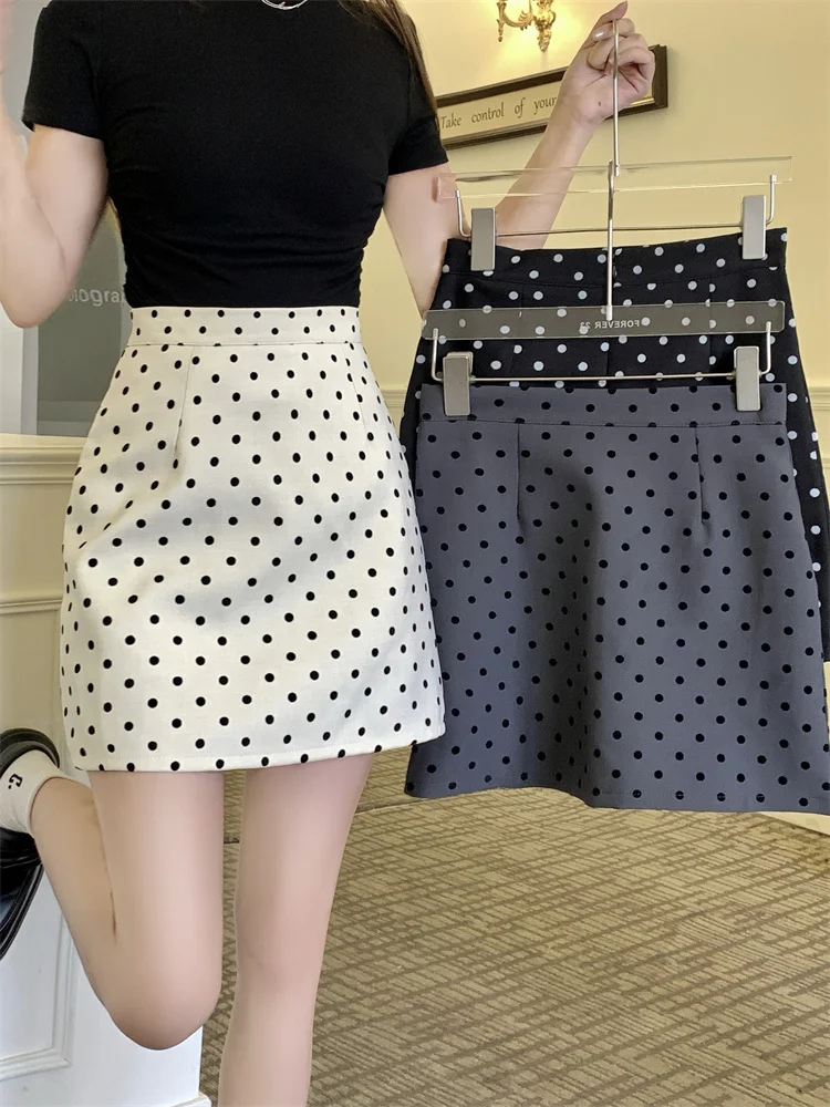Summer and Autumn Leisure Commuting Black Polka Dot Outfit High Waist Slim Fit A-Line Short Hip Skirt for Women