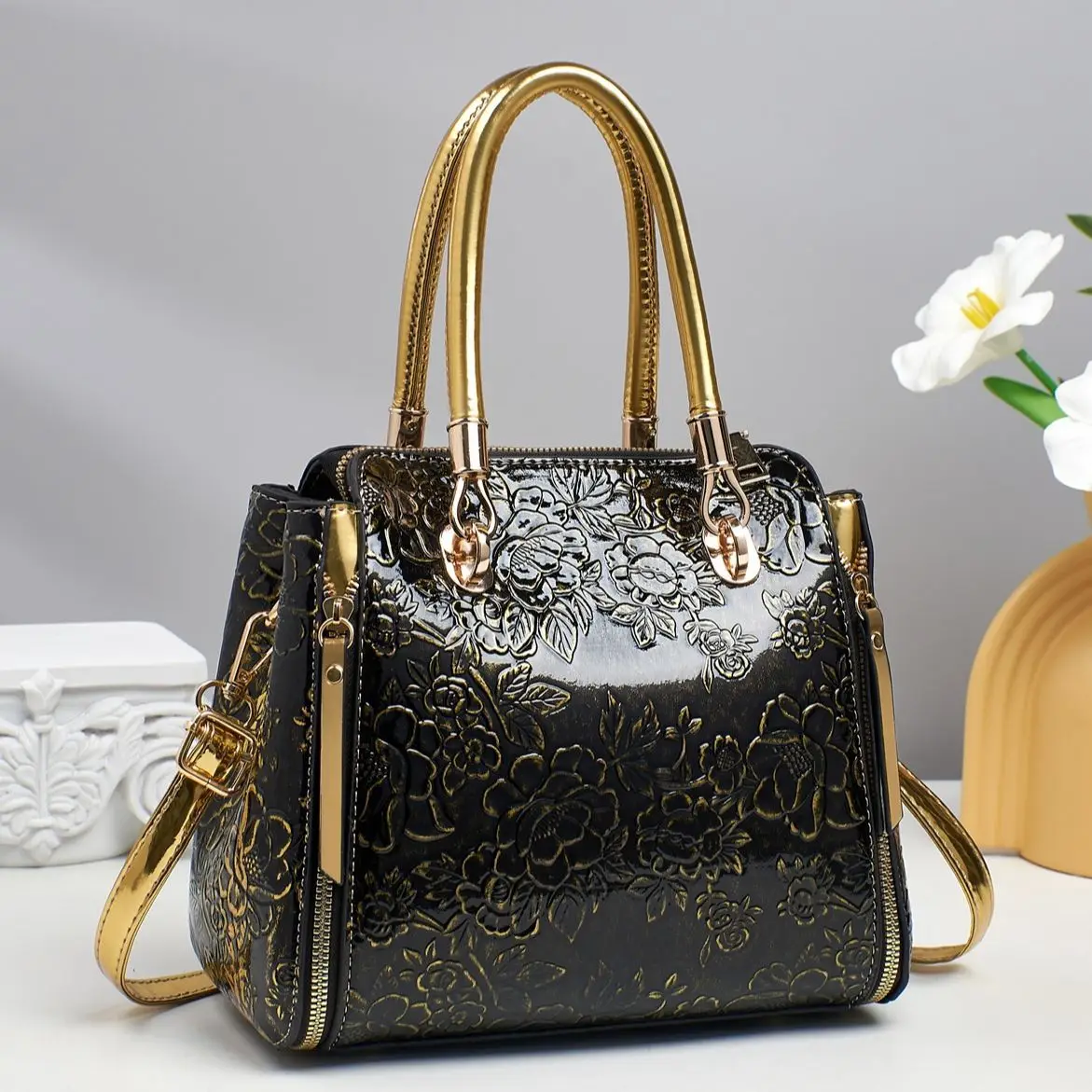 New Women's Luxury Handbag Tote Bag with Flower Engrave Pattern Surface Women Bag Outgoing Shopping Shoulder Bag Bright Handbag