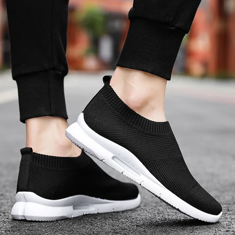 Damyuan Men Light Running Shoes Jogging Shoes Breathable Man Sneakers Slip on Loafer Shoe Men\'s Casual Sports Shoes Size 46 2020