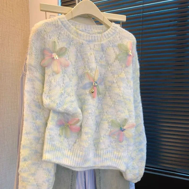 Lazy Style Three-dimensional Small Flower Round Neck Sweater Women's New Loose Long-sleeved Pullover Soft Waxy Top