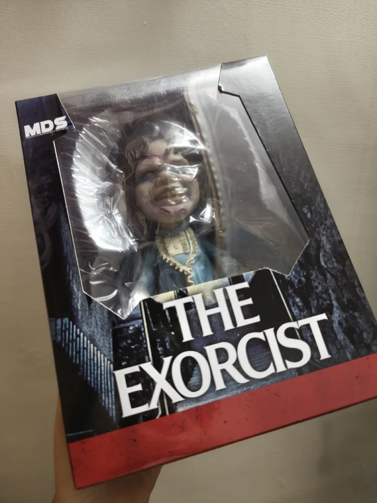 Neca Ant Exorcist 1973 ريغان 15 بوصة الصوتية تتحرك شخص عمل نموذج لجسم لعبة الأصلي في المخزون نماذج هدايا الهالوين
