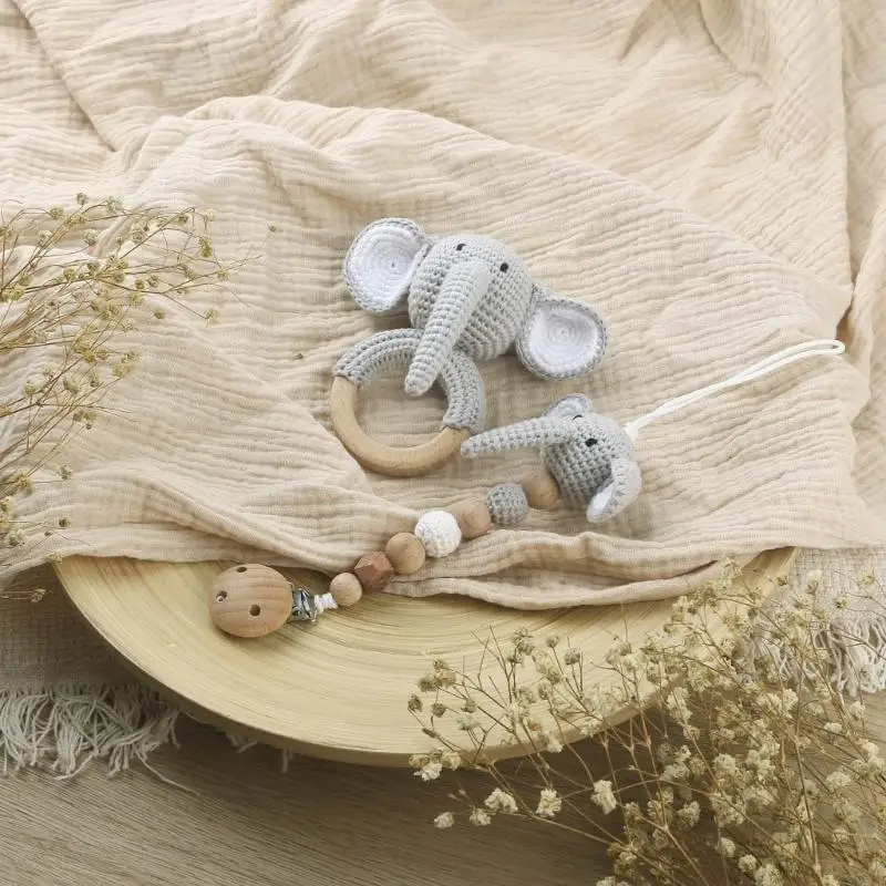

Y88D Newborn Pacifier Chain Woolen Yarn Crochet Animal Raffle-Bells Skin-fdriendly Pacifier Clip Teething Circle Set