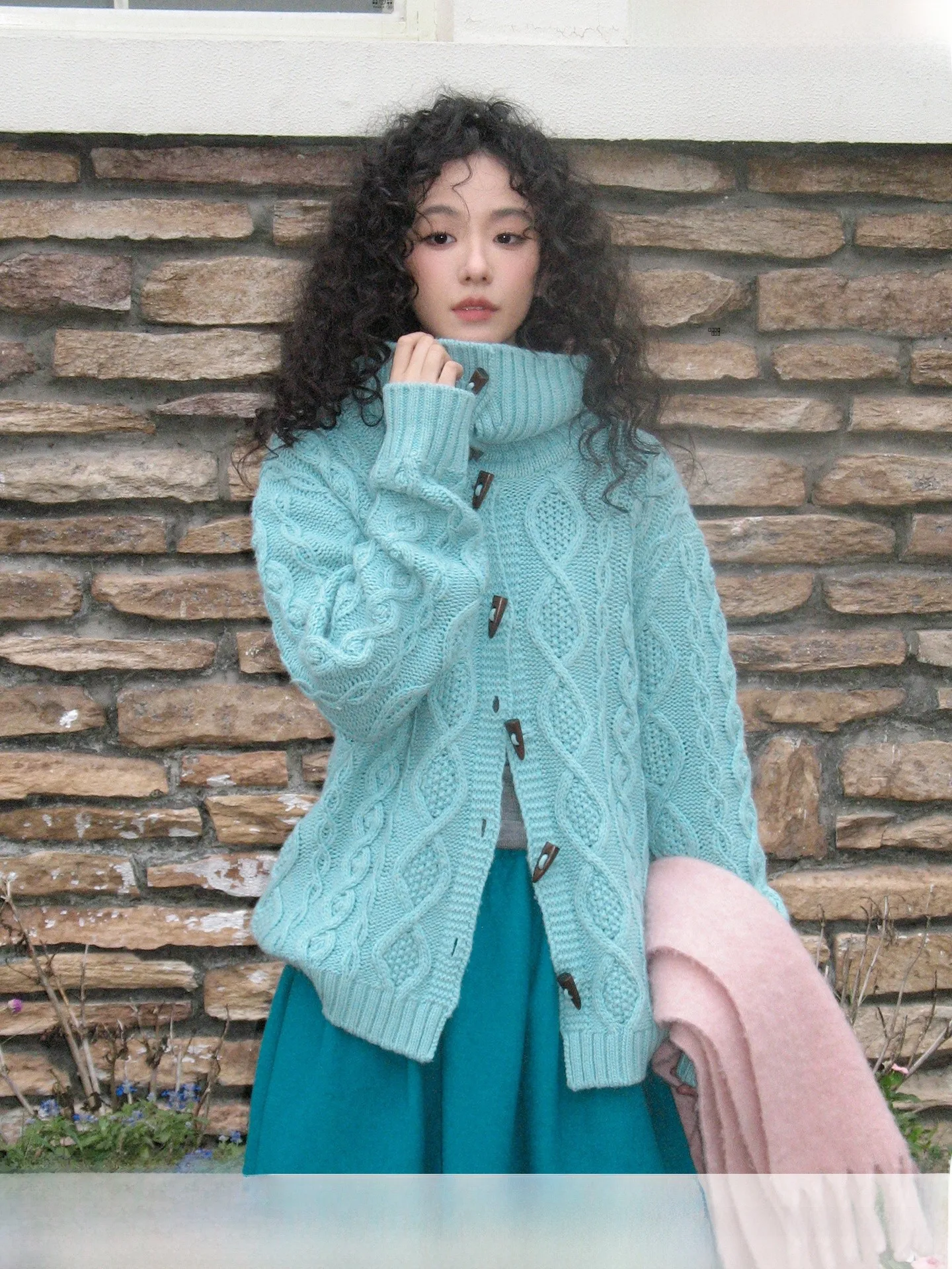 

Blue Woolen Knitted Open Cardigan for Women Chem Girl Brand Loose Fit Winter Top with Turn-down Collar And Twist Flower Design