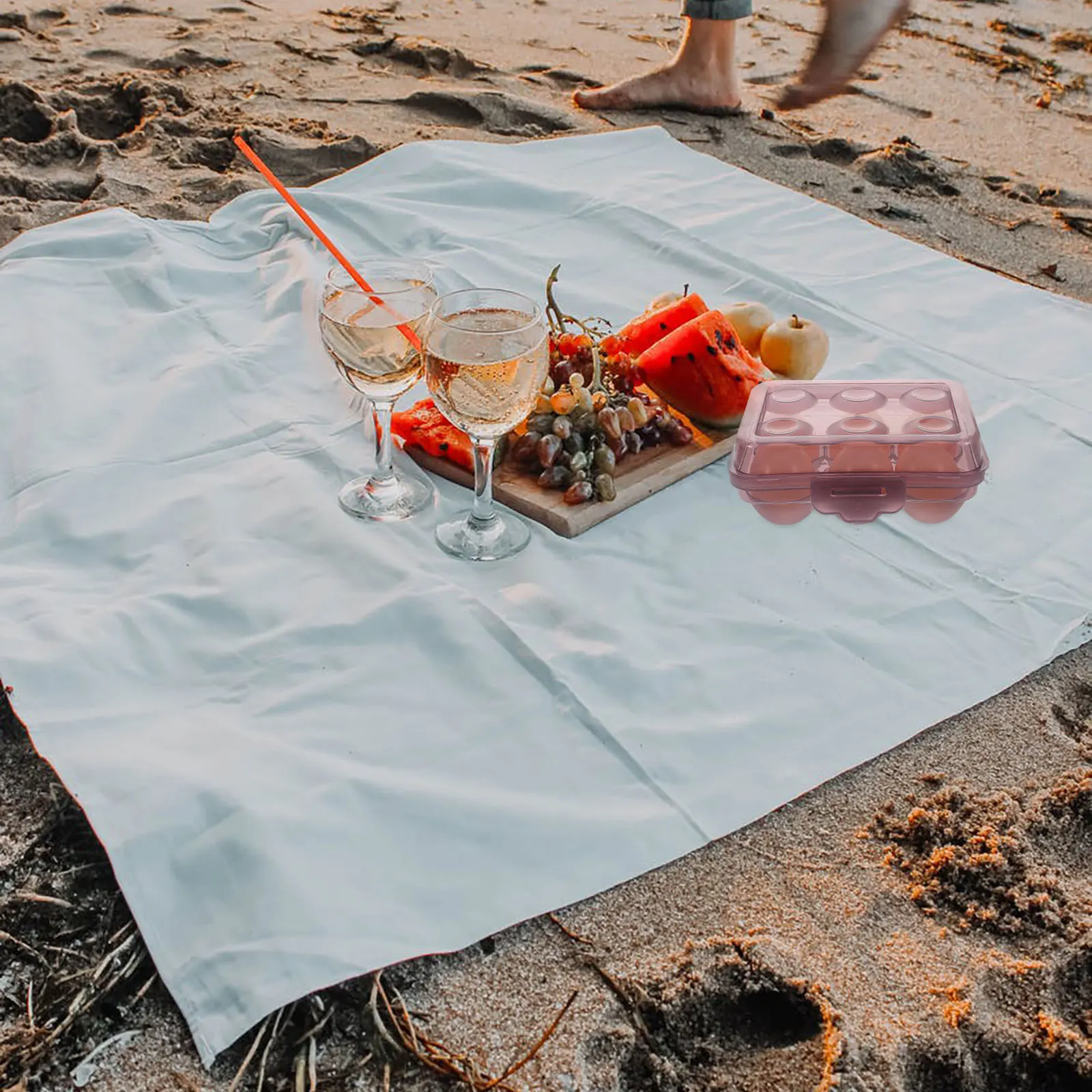 

6-Slot Portable Camping Egg Storage Box Shockproof Anti-Breakage Clear Purple Organizer Outdoor Picnic Travel Egg Box