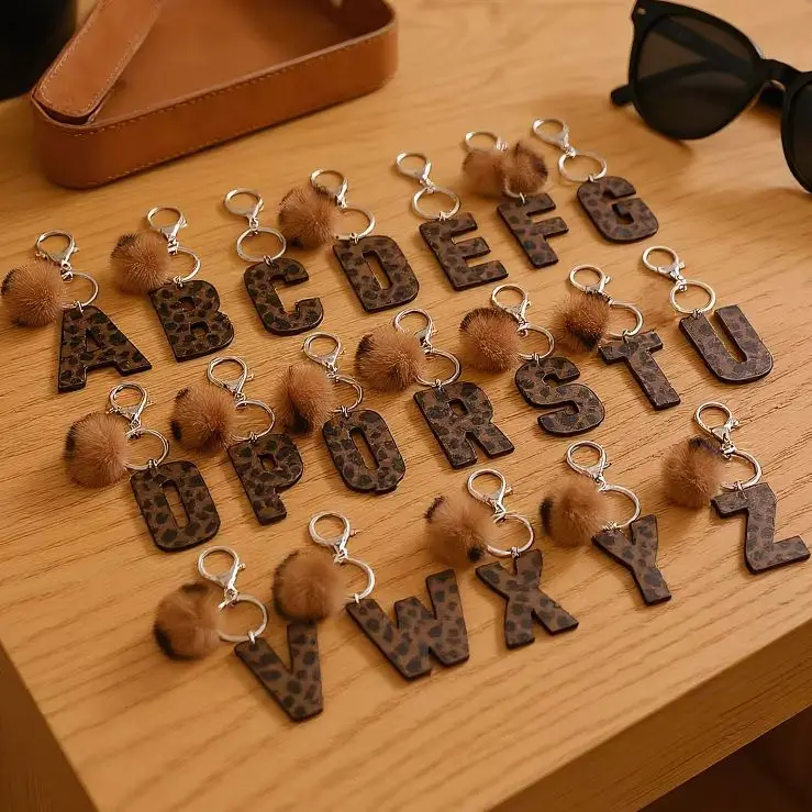 1pc Trendy A-Z Leopard Print Letters Keychain for Women with Cute Charm, Decorative Accessory for Keys, Bags & Backpacks Gift