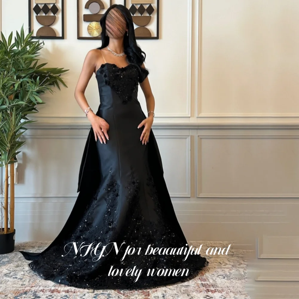 

NFYN Black Elegant Prom Dress Sweetheart Pleating Appliques Party Dress Satin Backless Trailing Mermaid Evening Dress Customized