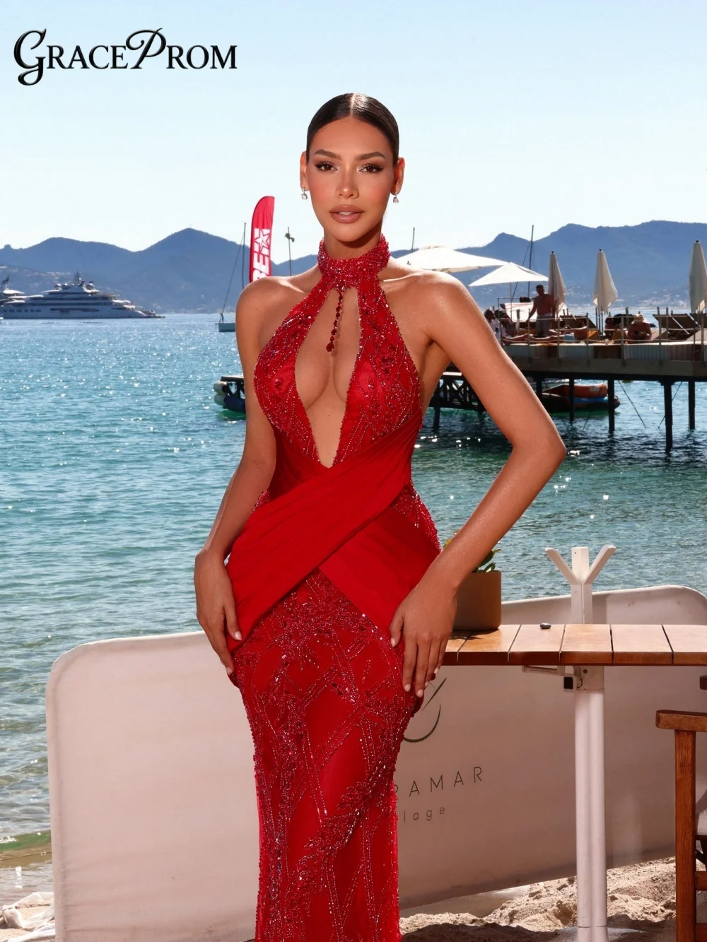 

Exquisite Halter Neck Red Evening Gown Dazzling Deep V Neck Ruched Bodice Beaded Sheer Party Dress for Prom Nights فساتين سهرة