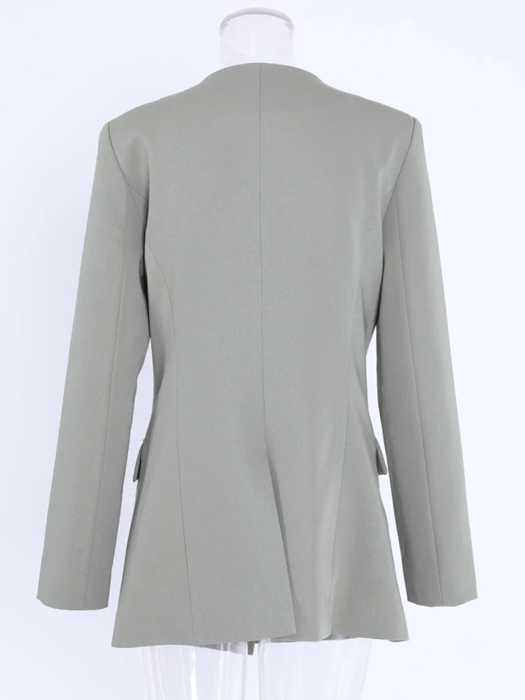 [EAM] Frauen Grau Taste Kreuz Aushöhlen Elegante Blazer Neue V-ausschnitt Langarm Jacke Mode Flut Frühling Herbst 2024 CPDB002