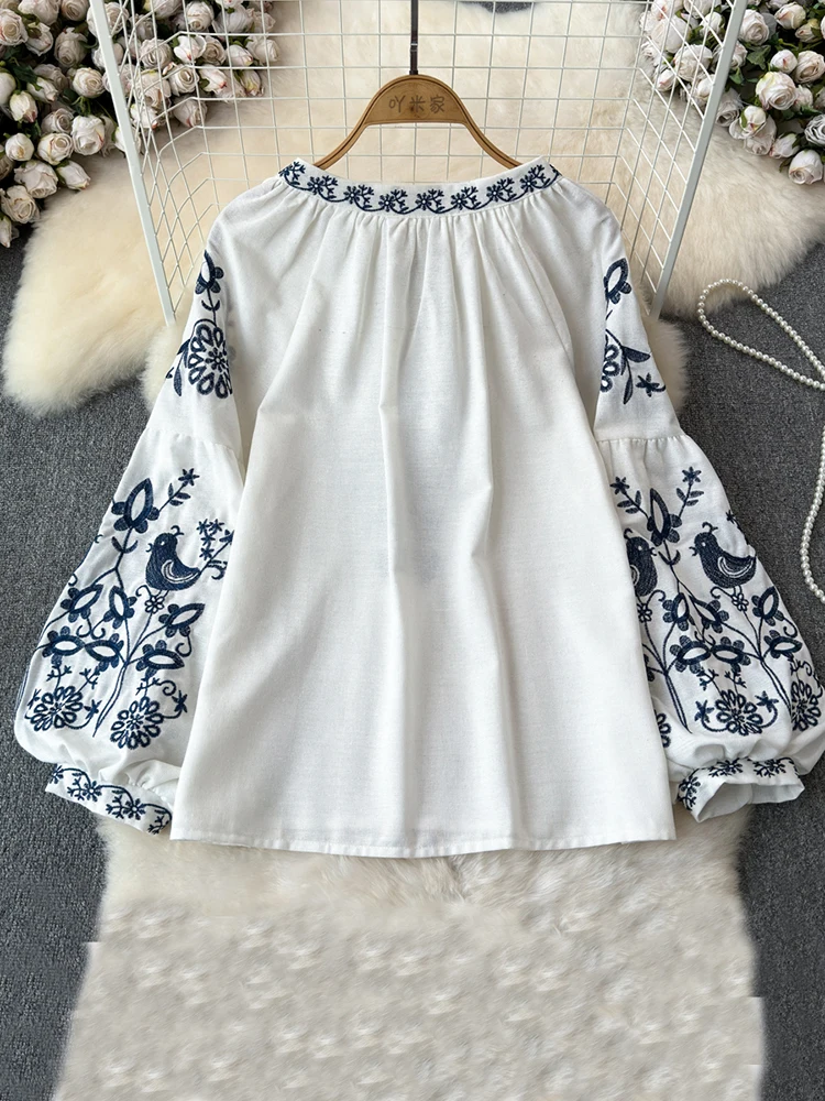 Sleeves Fashion Tops Bohemian Style 2024 Summer New Embroidered Design Loose Blouse Women Lace-up Collar Lantern